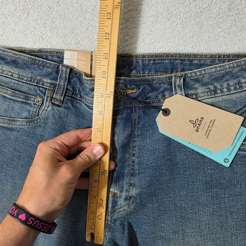 NEW! Prana Axiom Jeans Mens 32/30‎ Antique Stone Wash Stretch Straight Leg Denim